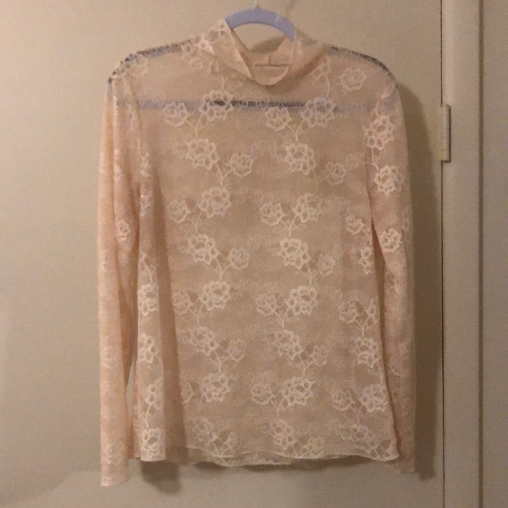 EUC rayon/spandex lace top sz L cream
